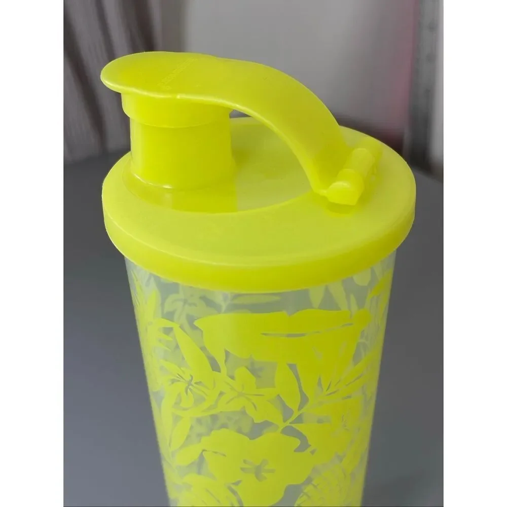 Tupperware Tumbler Cup w/ Flip-Top Seal 16 Ounces Tropical print yellow